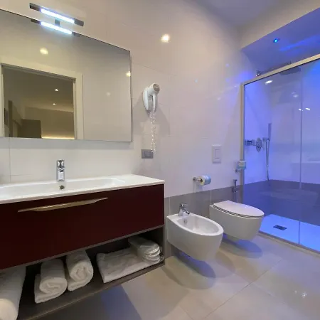 Hotel Edison Seaview &