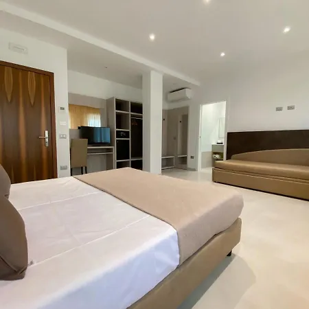 Hotell Edison Seaview & Sottomarina