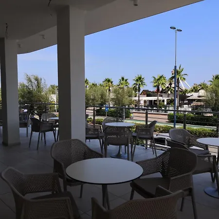 Hotell Edison Seaview & Sottomarina